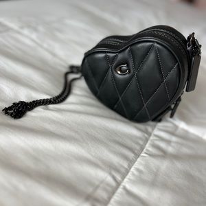 COACH HEART CROSSBODY MINI PURSE
